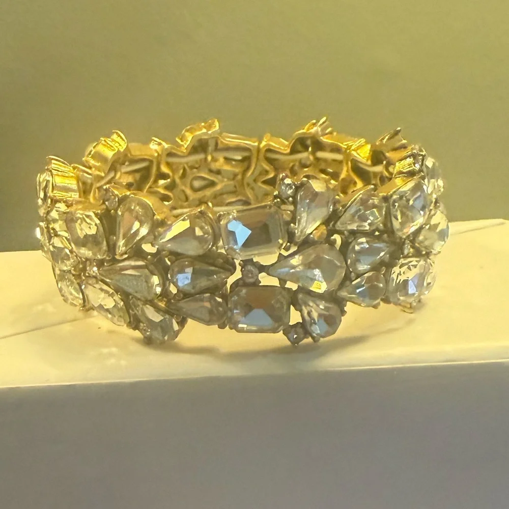 Vintage J. Crew Gold and Silver Crystal leaves stretch bracelet - Picture 2 of 8